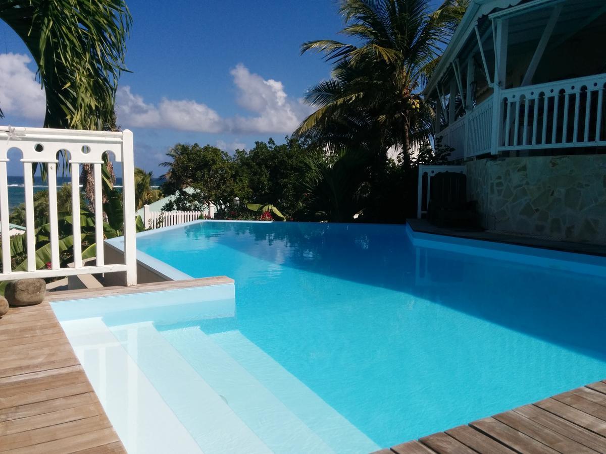 Villa Les Nereides Le Moule Exteriör bild